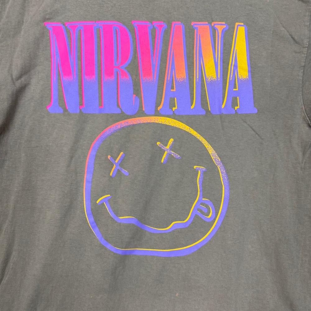 Nirvana Band Tee Mens XL Smiley Face Graphic‎ T Shirt Grunge Rock Retro NWOT - Picture 2 of 9